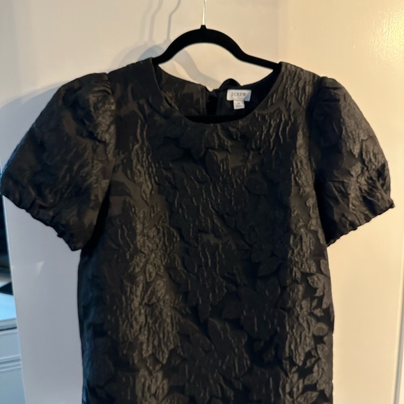 J. Crew puff sleeve floral jacquard-like top - Picture 3 of 7